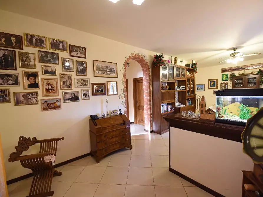 Immagine 9 di Casa bifamiliare in vendita  a Casole D'elsa