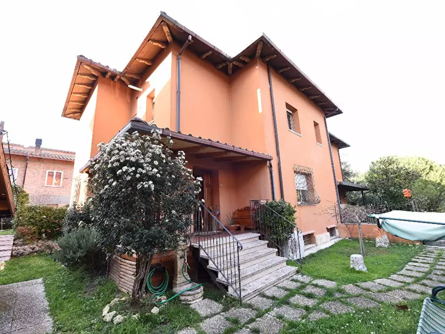 casa indipendente in vendita a Casole d'Elsa