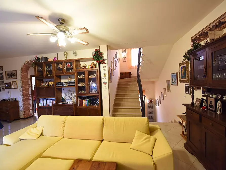 Immagine 16 di Casa bifamiliare in vendita  a Casole D'elsa