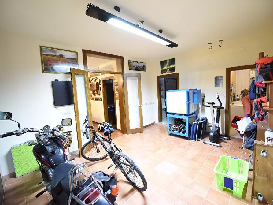 Immagine 39 di Casa bifamiliare in vendita  a Casole D'elsa