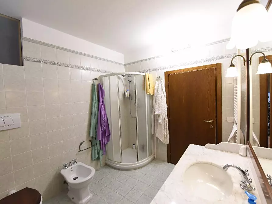 Immagine 34 di Casa bifamiliare in vendita  a Casole D'elsa