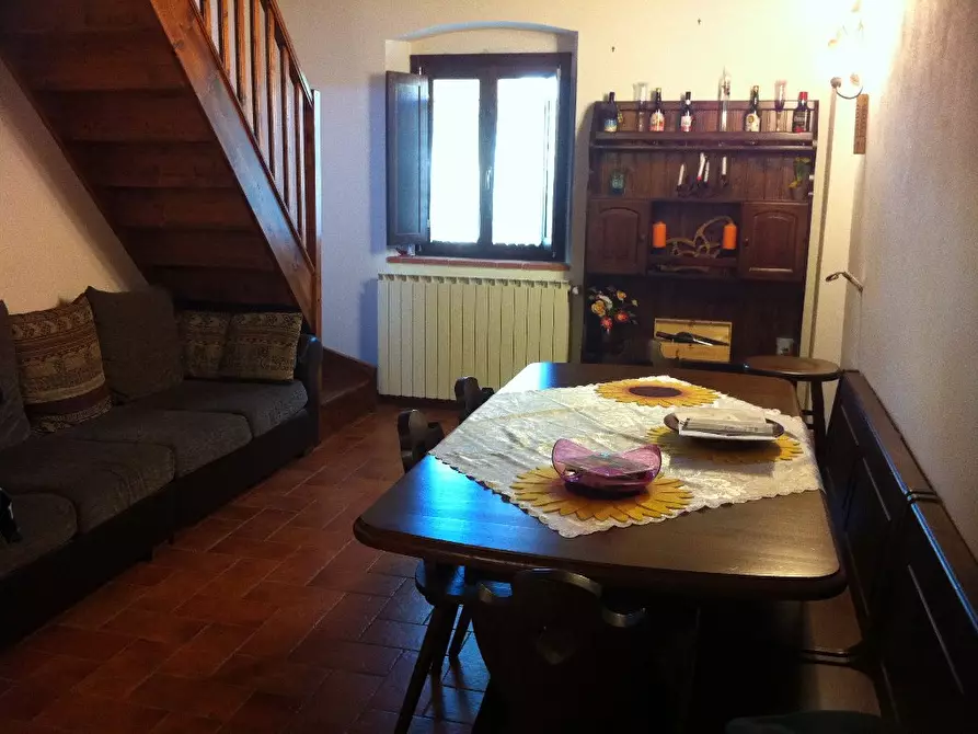 Immagine 1 di Appartamento in affitto  a Vicopisano