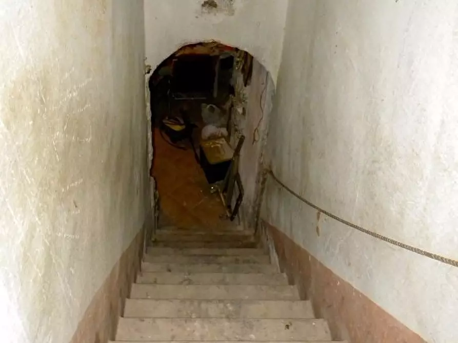 Immagine 39 di Rustico / casale in vendita  a San Giuliano Terme