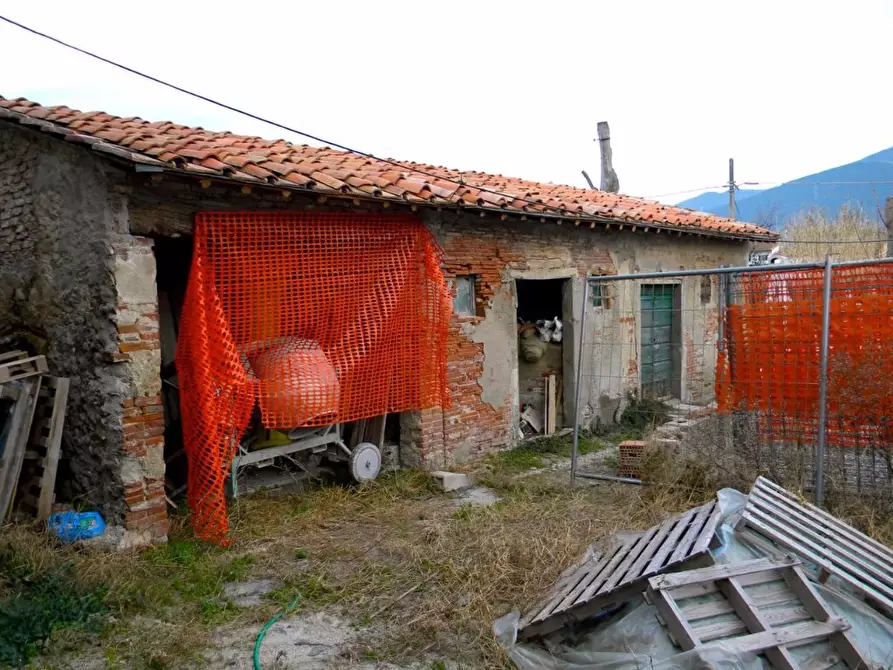 Immagine 16 di Rustico / casale in vendita  a San Giuliano Terme