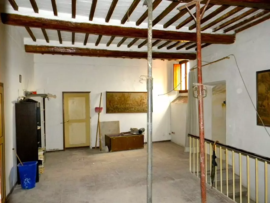 Immagine 37 di Rustico / casale in vendita  a San Giuliano Terme