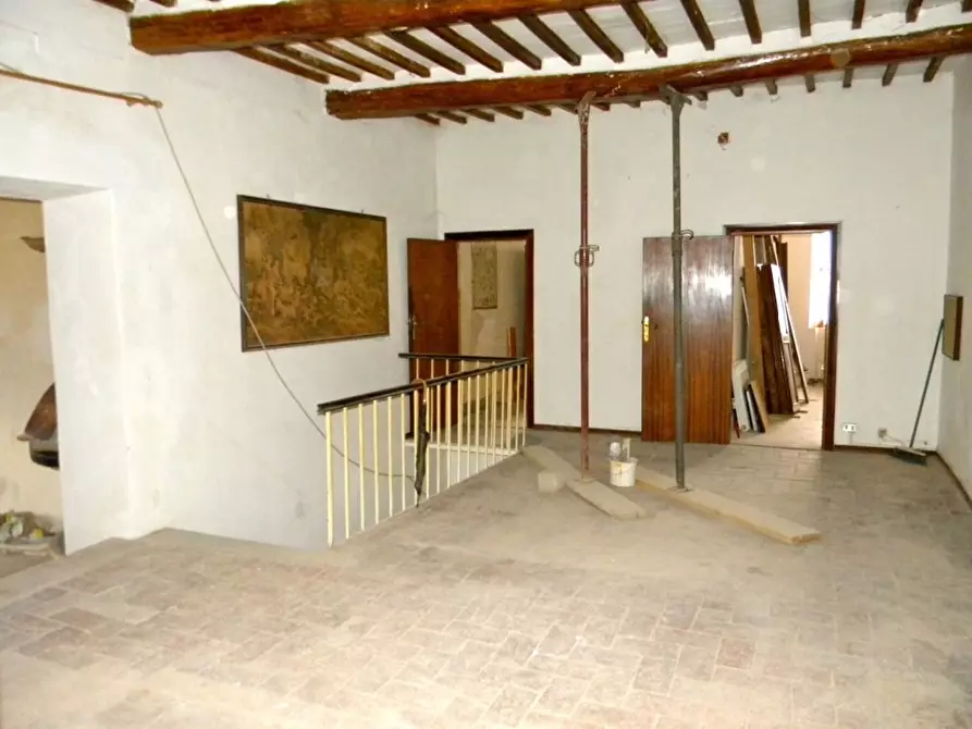 Immagine 9 di Rustico / casale in vendita  a San Giuliano Terme