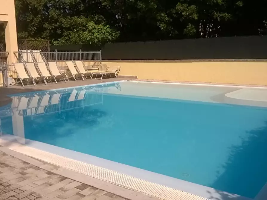 Immagine 13 di Appartamento in affitto  a Pisa