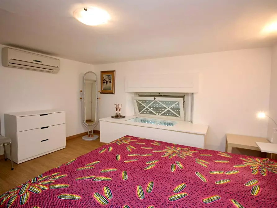 Immagine 21 di Appartamento in affitto  a Pisa