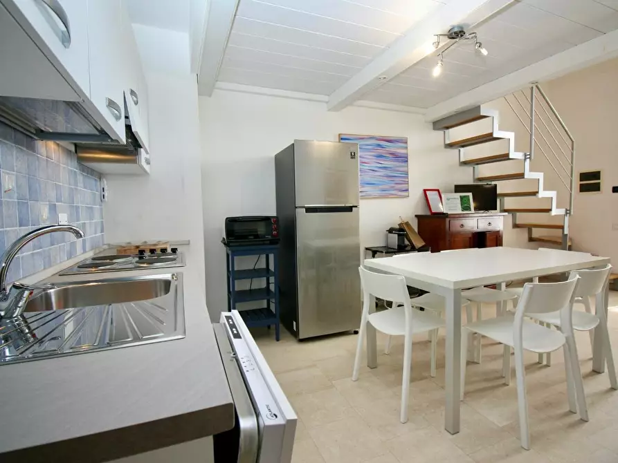 Immagine 12 di Appartamento in affitto  a Pisa