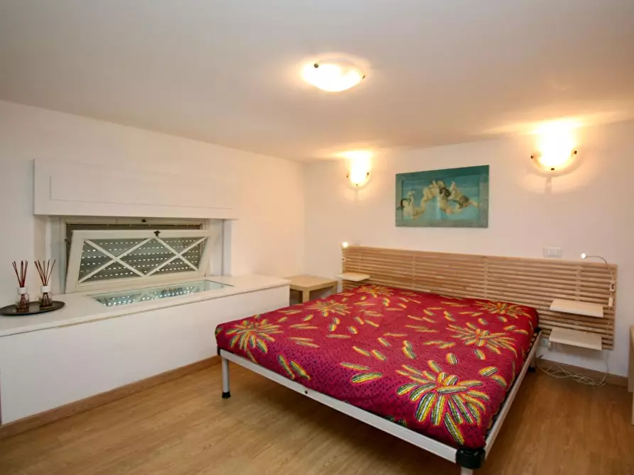 Immagine 18 di Appartamento in affitto  a Pisa