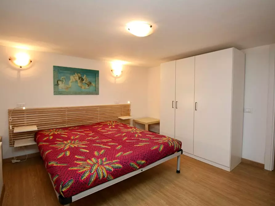 Immagine 19 di Appartamento in affitto  a Pisa