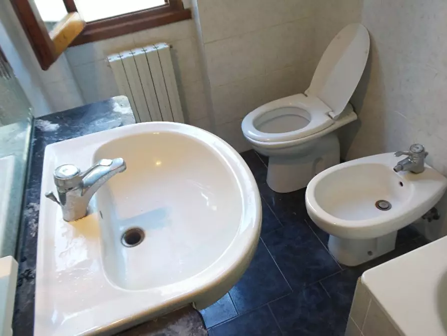 Immagine 21 di Appartamento in vendita  a Empoli