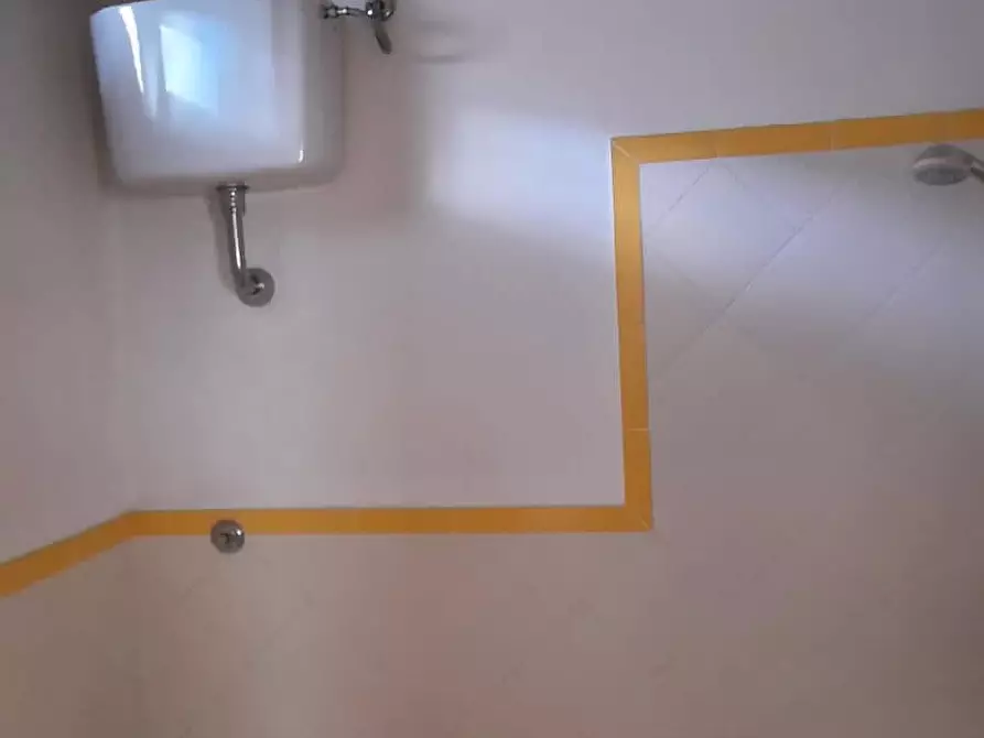 Immagine 11 di Ufficio in affitto  a Pisa