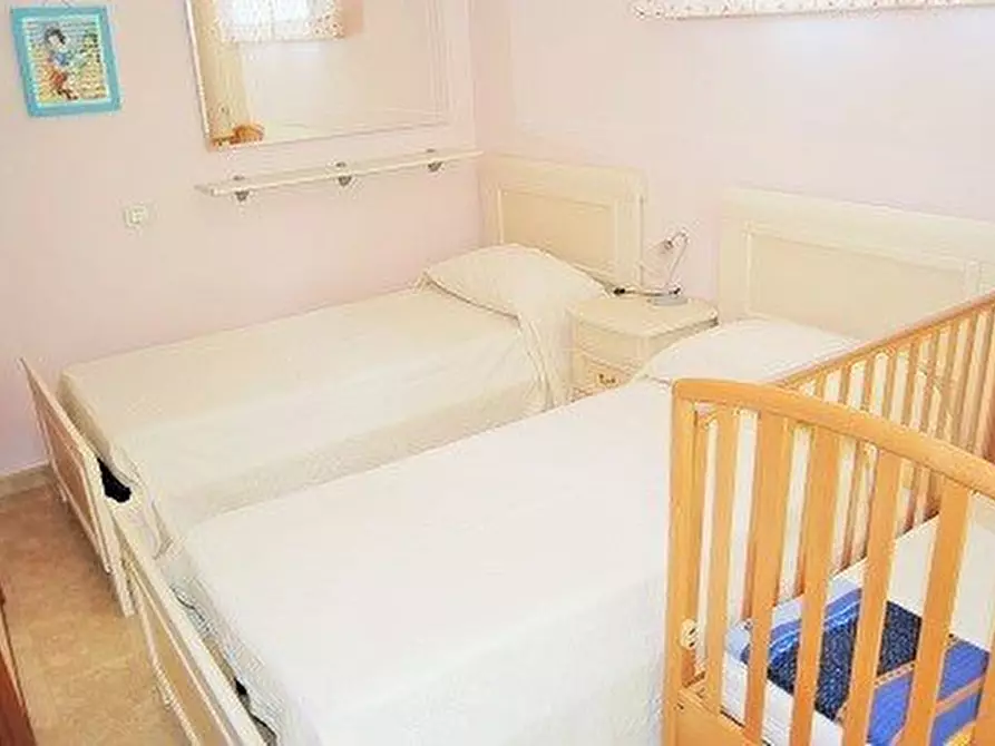 Immagine 17 di Casa trifamiliare in vendita  a Montignoso