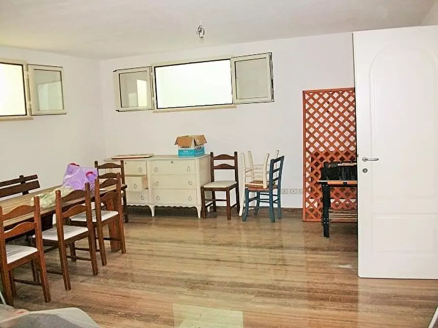 Immagine 13 di Casa trifamiliare in vendita  a Montignoso