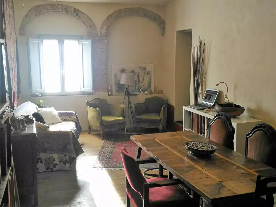 Immagine 5 di Appartamento in vendita  a Colle Di Val D'elsa