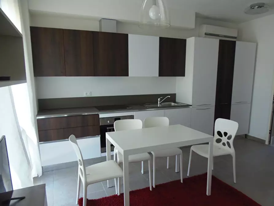 Immagine 1 di Appartamento in vendita  a Pisa