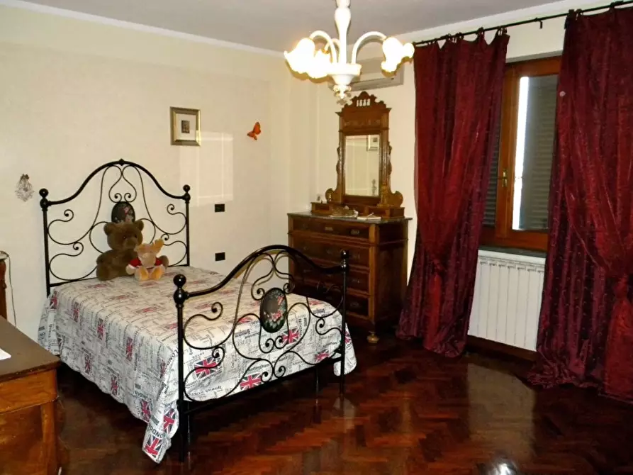 Immagine 16 di Capannone industriale in vendita  a Pisa