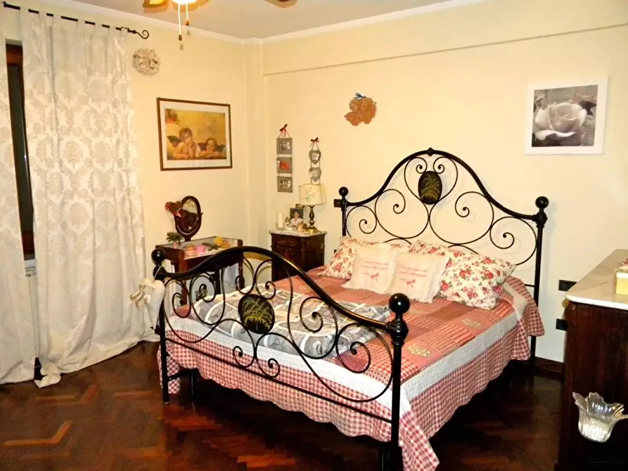 Immagine 6 di Capannone industriale in vendita  a Pisa