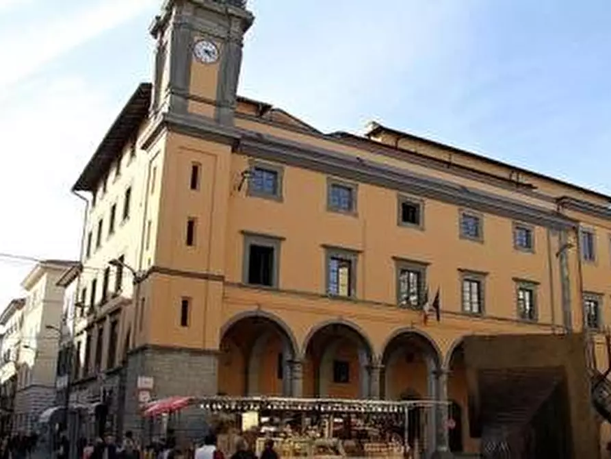 Immagine 2 di Terreno residenziale in vendita  a Pontedera