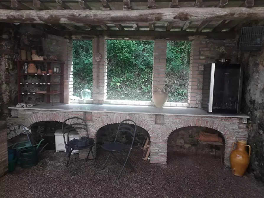 Immagine 61 di Rustico / casale in vendita  a Camaiore