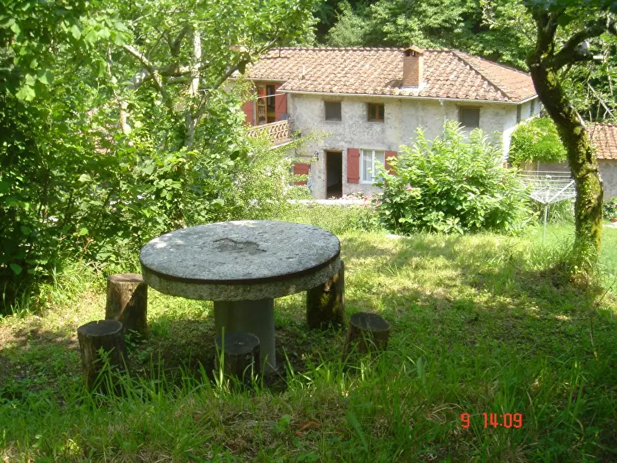 Immagine 14 di Rustico / casale in vendita  a Camaiore