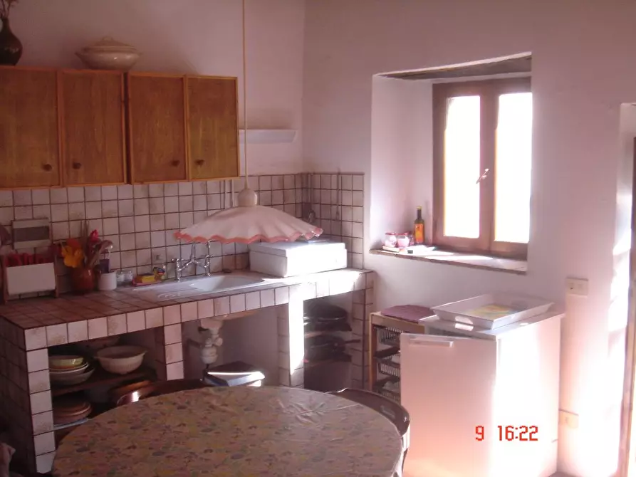 Immagine 32 di Rustico / casale in vendita  a Camaiore