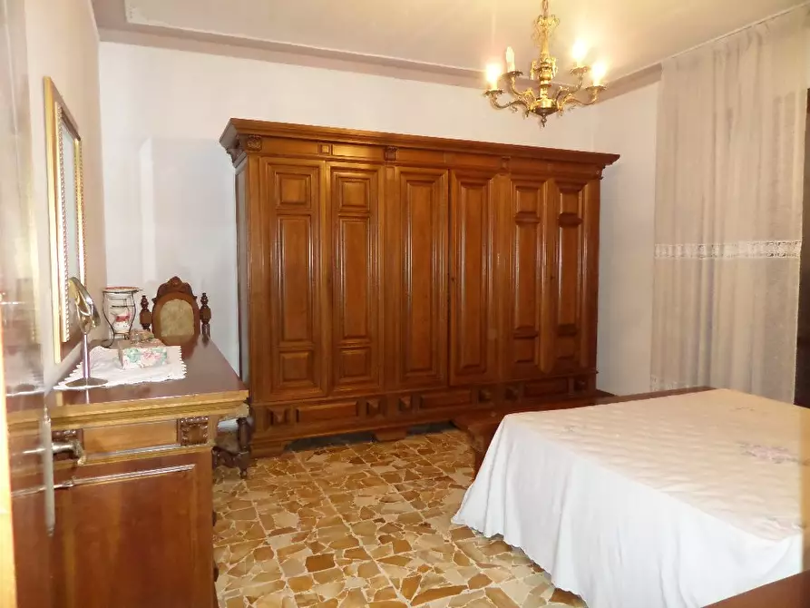 Immagine 5 di Appartamento in vendita  a Montopoli In Val D'arno