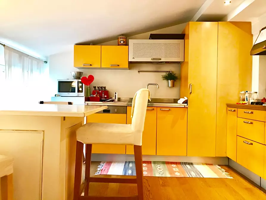 Immagine 13 di Appartamento in vendita  a Massa