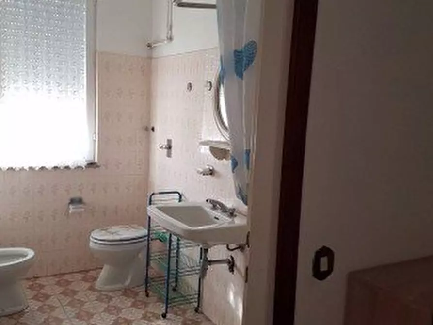 Immagine 7 di Appartamento in vendita  a Ameglia