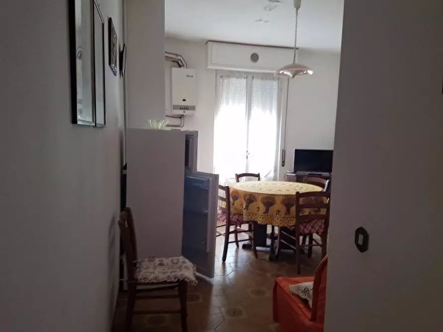 Immagine 2 di Appartamento in vendita  a Ameglia