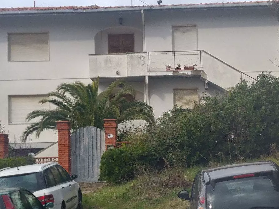 Immagine 2 di Appartamento in vendita  a Rosignano Marittimo