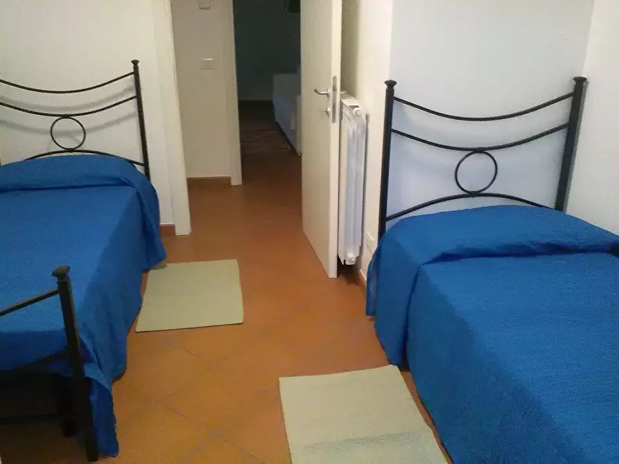 Immagine 18 di Appartamento in affitto  a Viareggio