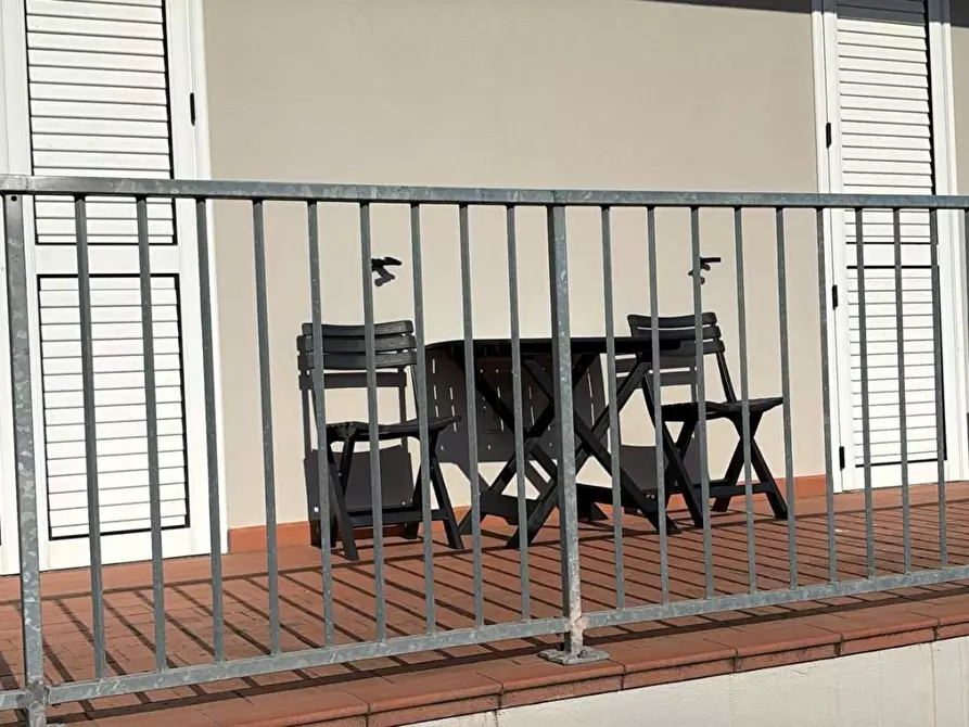 Immagine 12 di Appartamento in affitto  a Viareggio