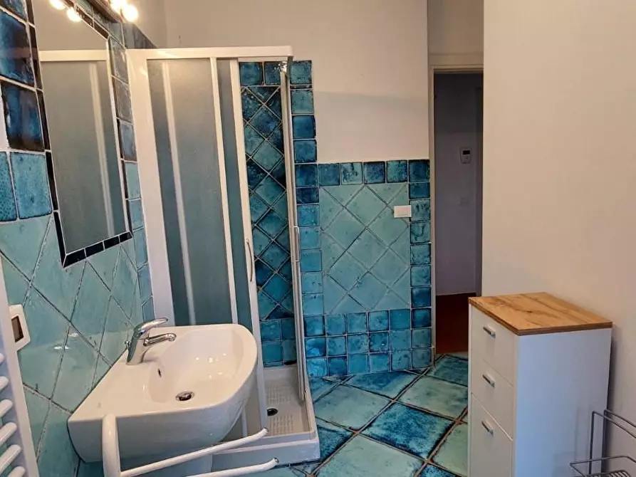 Immagine 23 di Appartamento in affitto  a Viareggio
