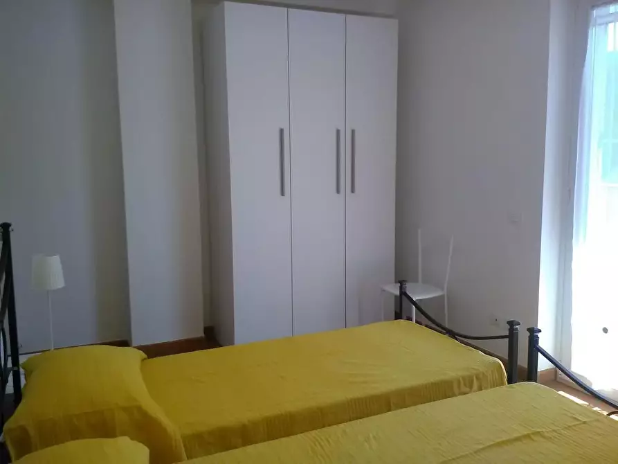 Immagine 22 di Appartamento in affitto  a Viareggio