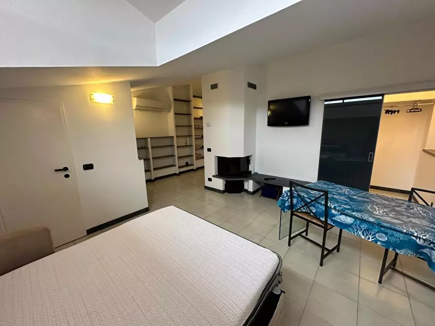 Immagine 11 di Appartamento in vendita  a Ameglia