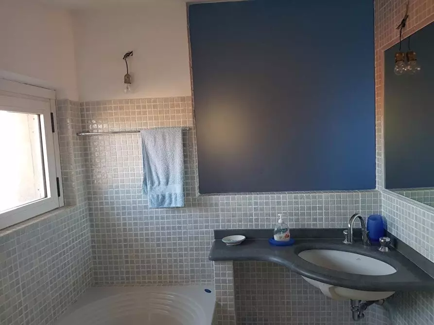 Immagine 6 di Appartamento in vendita  a Ameglia