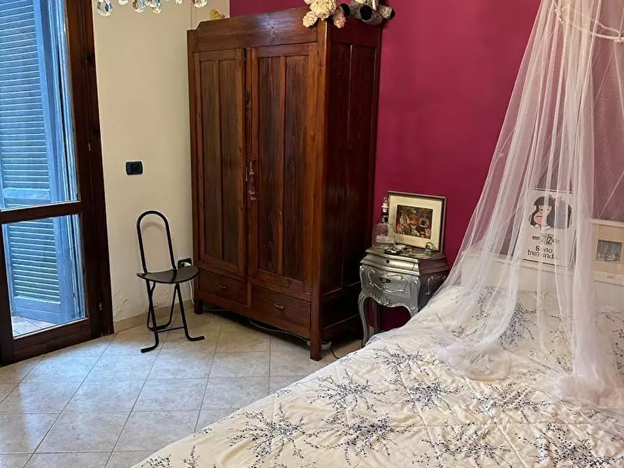 Immagine 14 di Casa bifamiliare in vendita  a Pisa