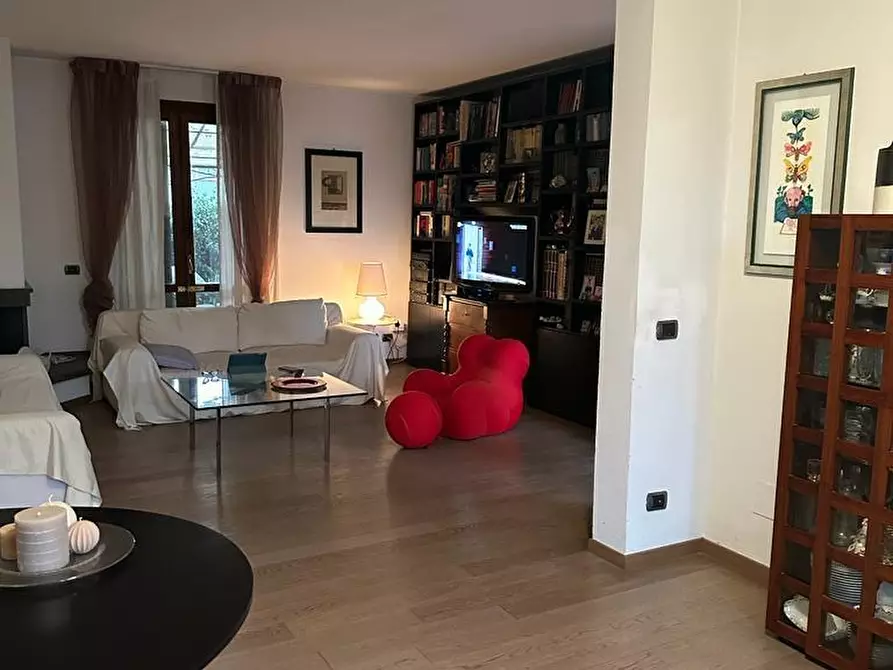 Immagine 31 di Casa bifamiliare in vendita  a Pisa