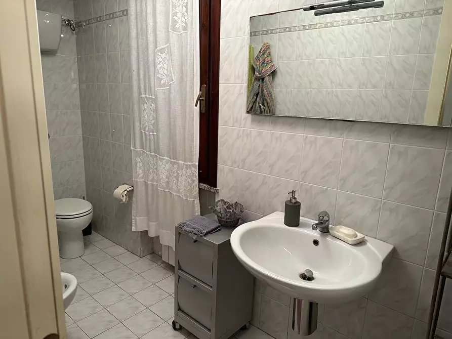 Immagine 10 di Casa bifamiliare in vendita  a Pisa