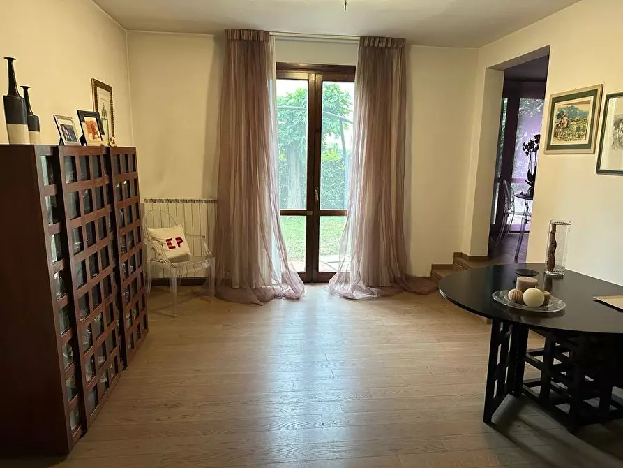 Immagine 4 di Casa bifamiliare in vendita  a Pisa