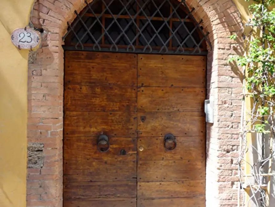 Immagine 1 di Appartamento in vendita  a Asciano