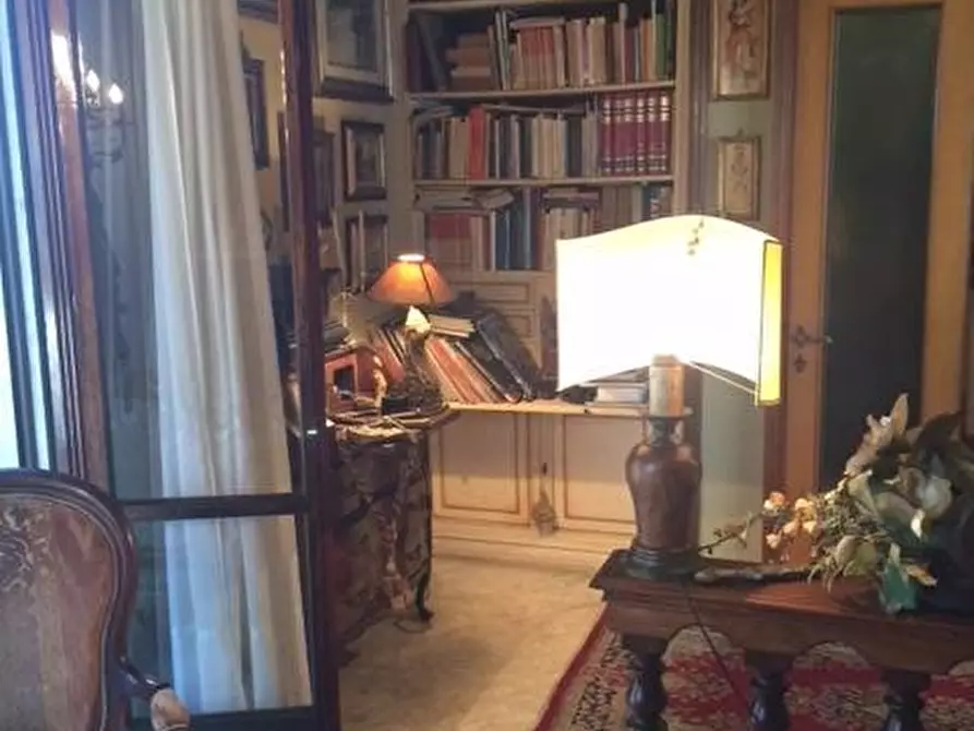 Immagine 5 di Mansarda in vendita  a Pisa