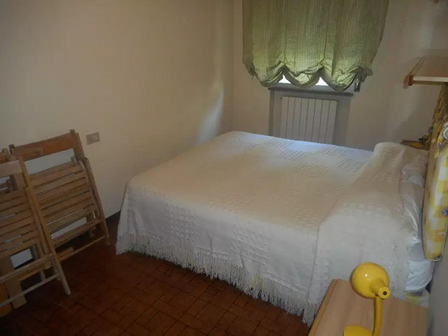 Immagine 6 di Appartamento in affitto  a Massa