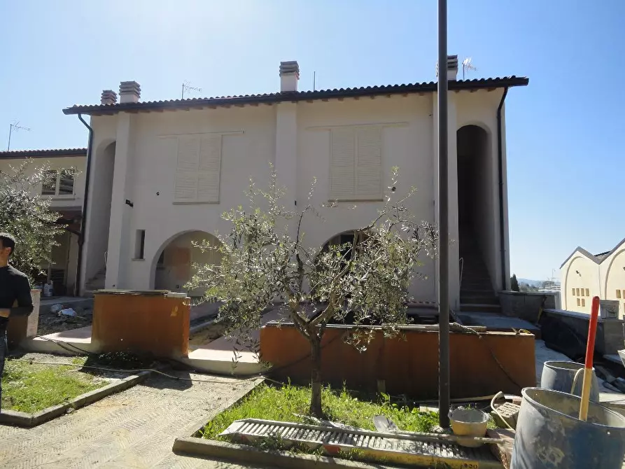 Immagine 9 di Appartamento in vendita  a Peccioli