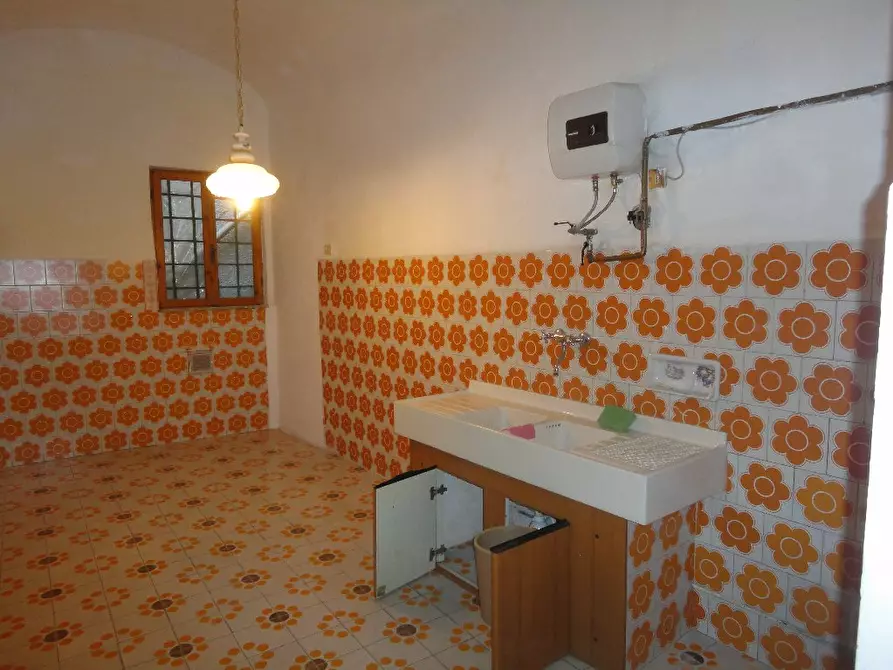 Immagine 6 di Appartamento in vendita  a Peccioli