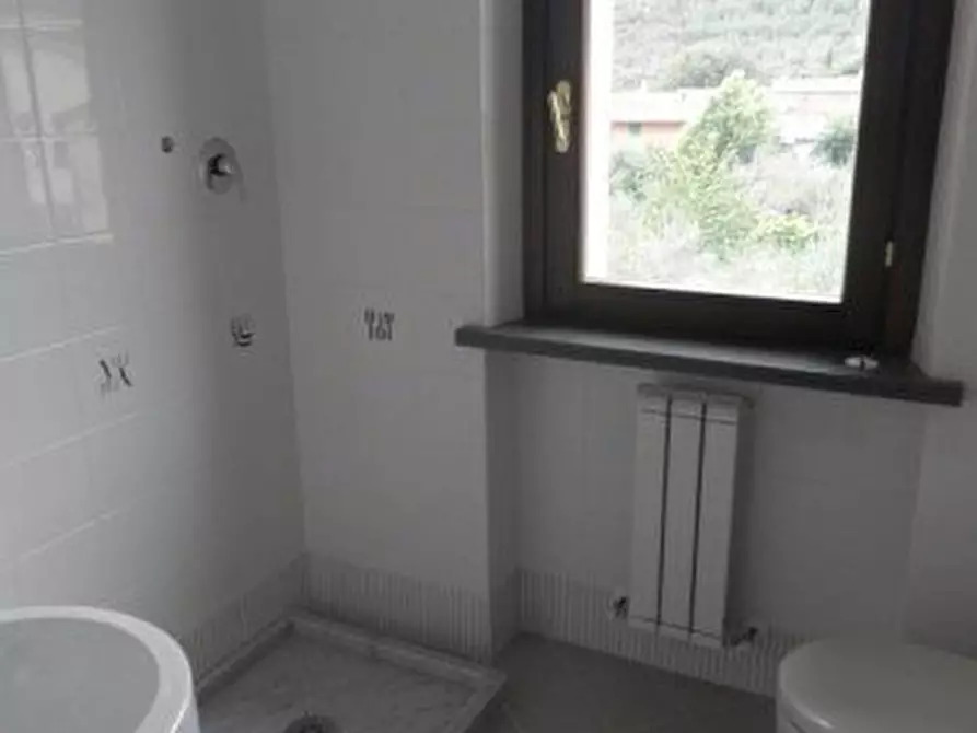 Immagine 16 di Villa in vendita  a Calci