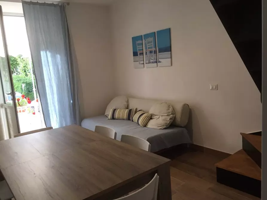 Immagine 5 di Appartamento in affitto  a Rosignano Marittimo