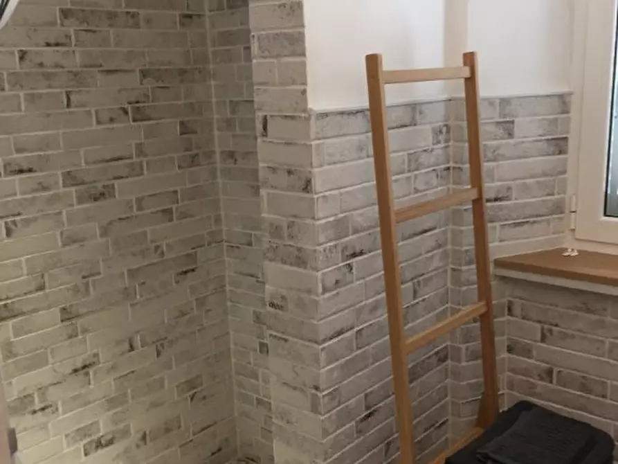 Immagine 7 di Appartamento in affitto  a Rosignano Marittimo